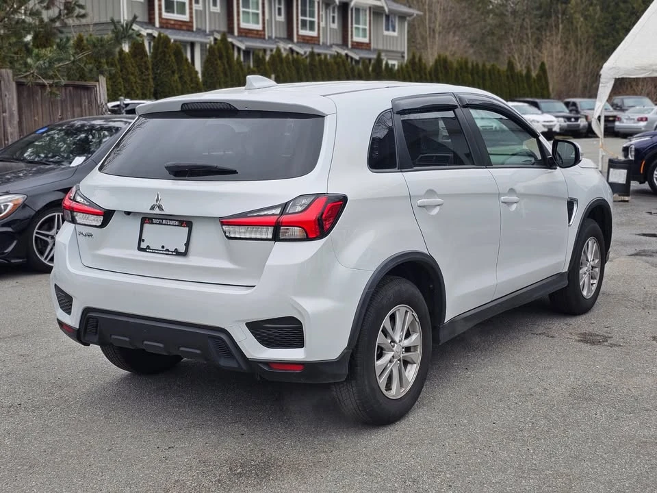 2023 Mitsubishi Eclipse Cross - Image 5 of 20