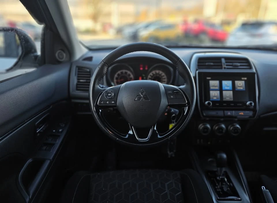 2023 Mitsubishi Eclipse Cross - Image 17 of 20