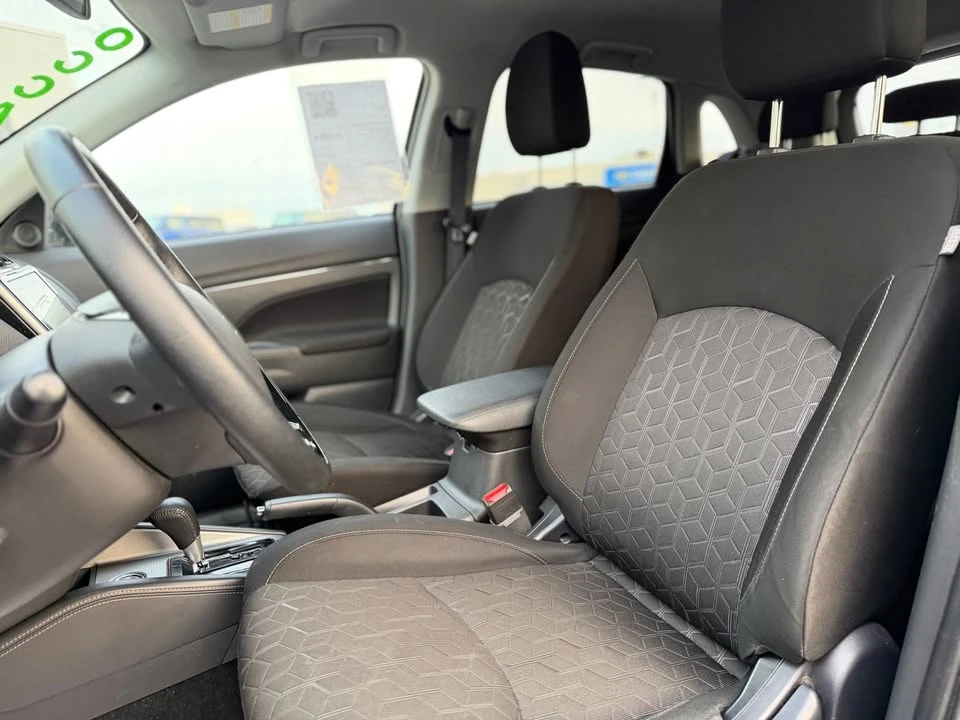 2023 Mitsubishi RVR - Image 9 of 19