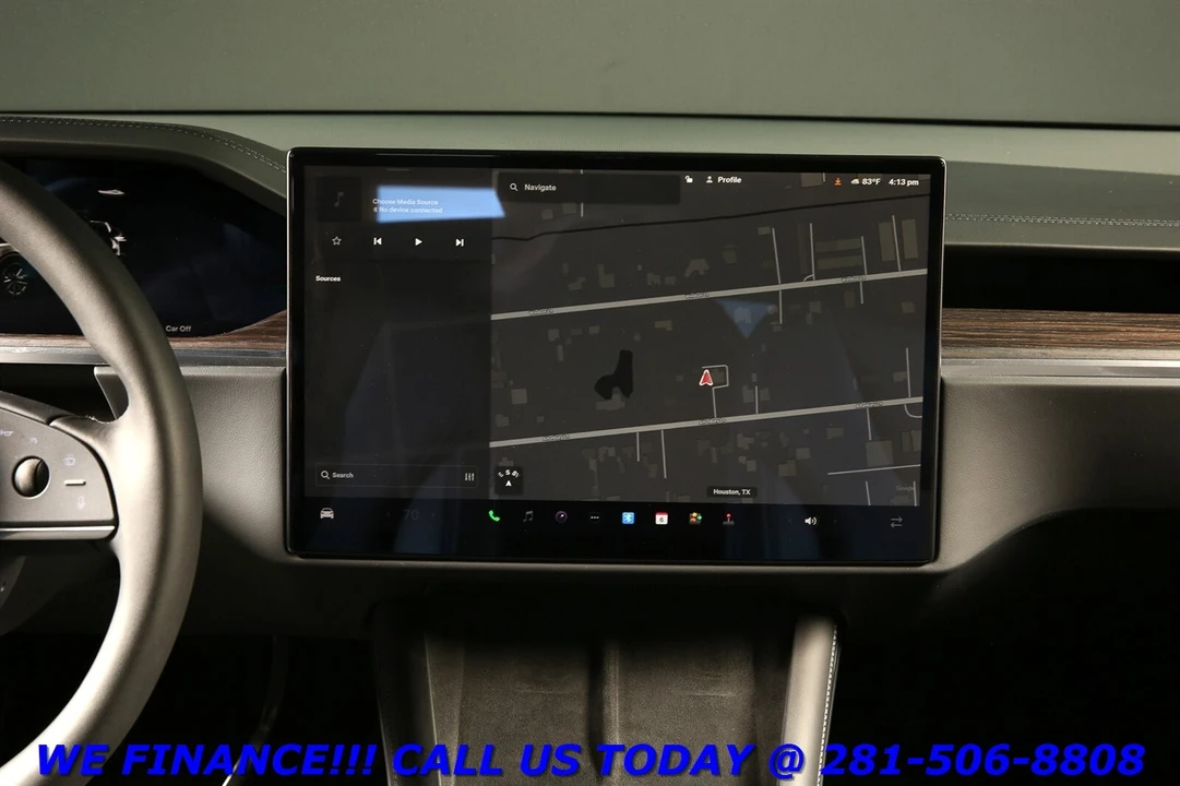 2023 Tesla Model X - Image 15 of 21