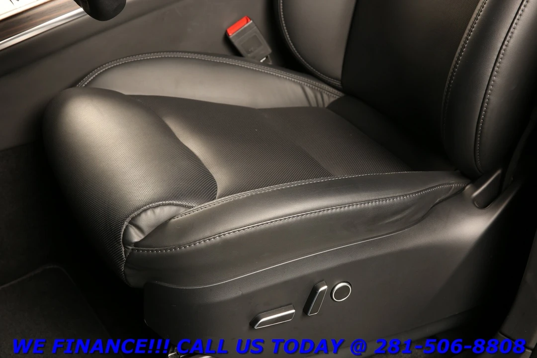 2023 Tesla Model X - Image 12 of 21