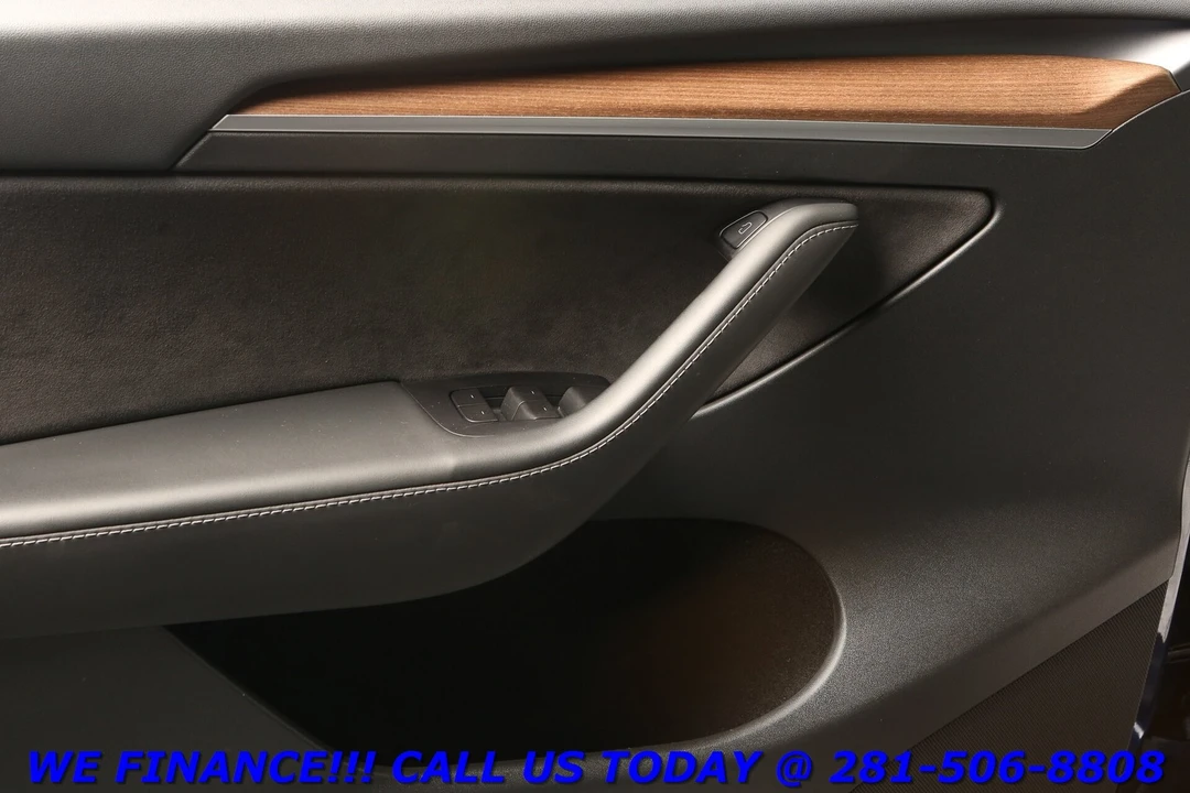 2023 Tesla Model Y - Image 10 of 21