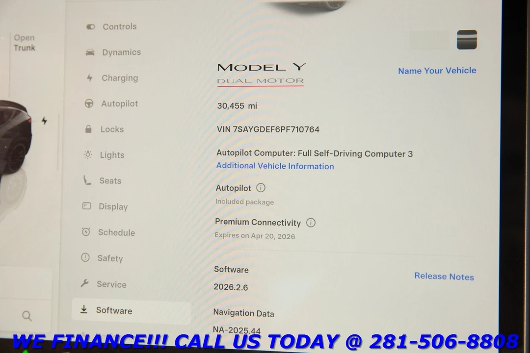 2023 Tesla Model Y Performance - Image 15 of 21