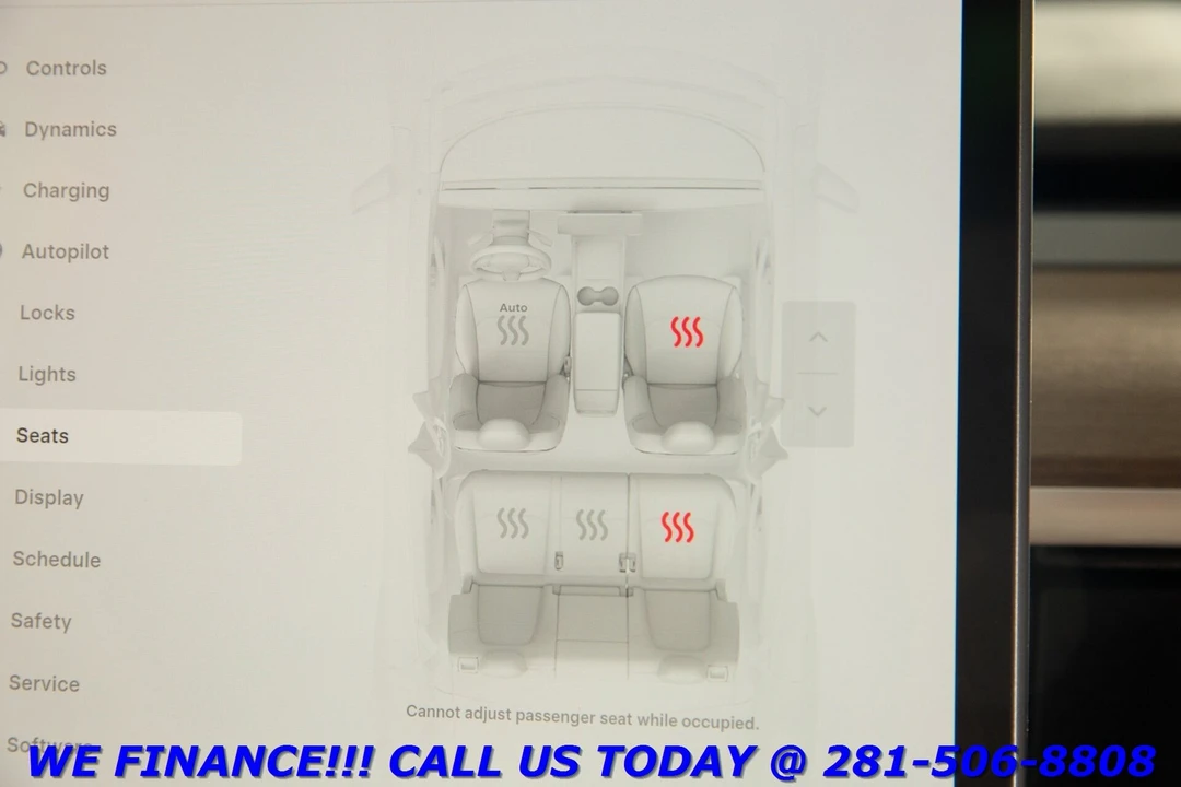 2023 Tesla Model Y Performance - Image 17 of 21