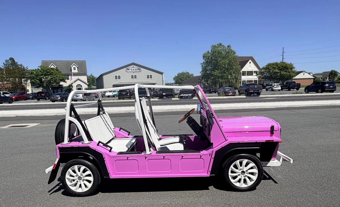 2023 Mini Mini Moke - Image 9 of 31