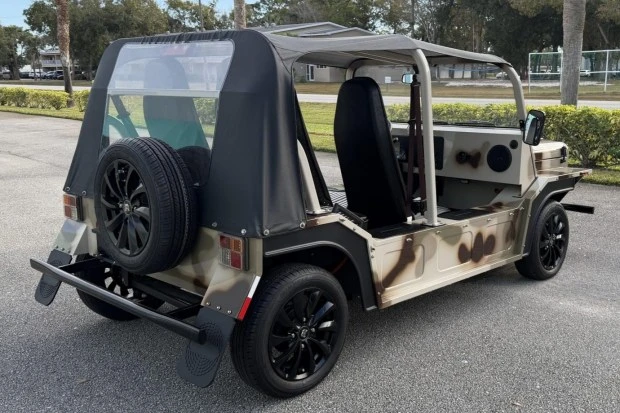 2023 Mini Mini Moke - Image 2 of 6