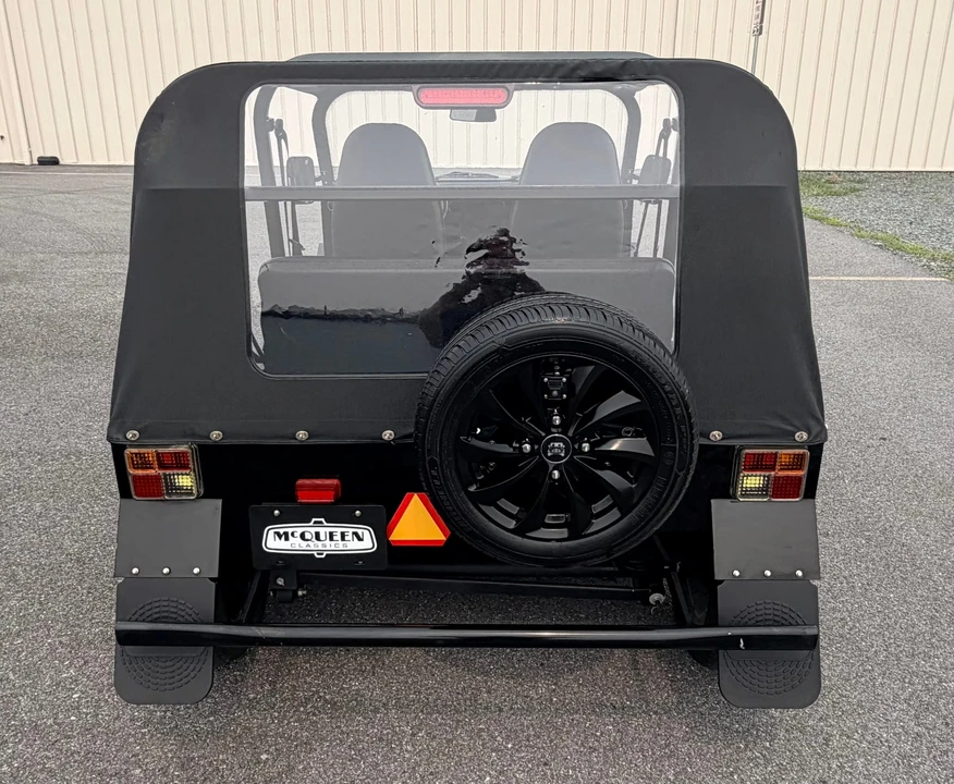 2023 Mini Mini Moke - Image 27 of 31