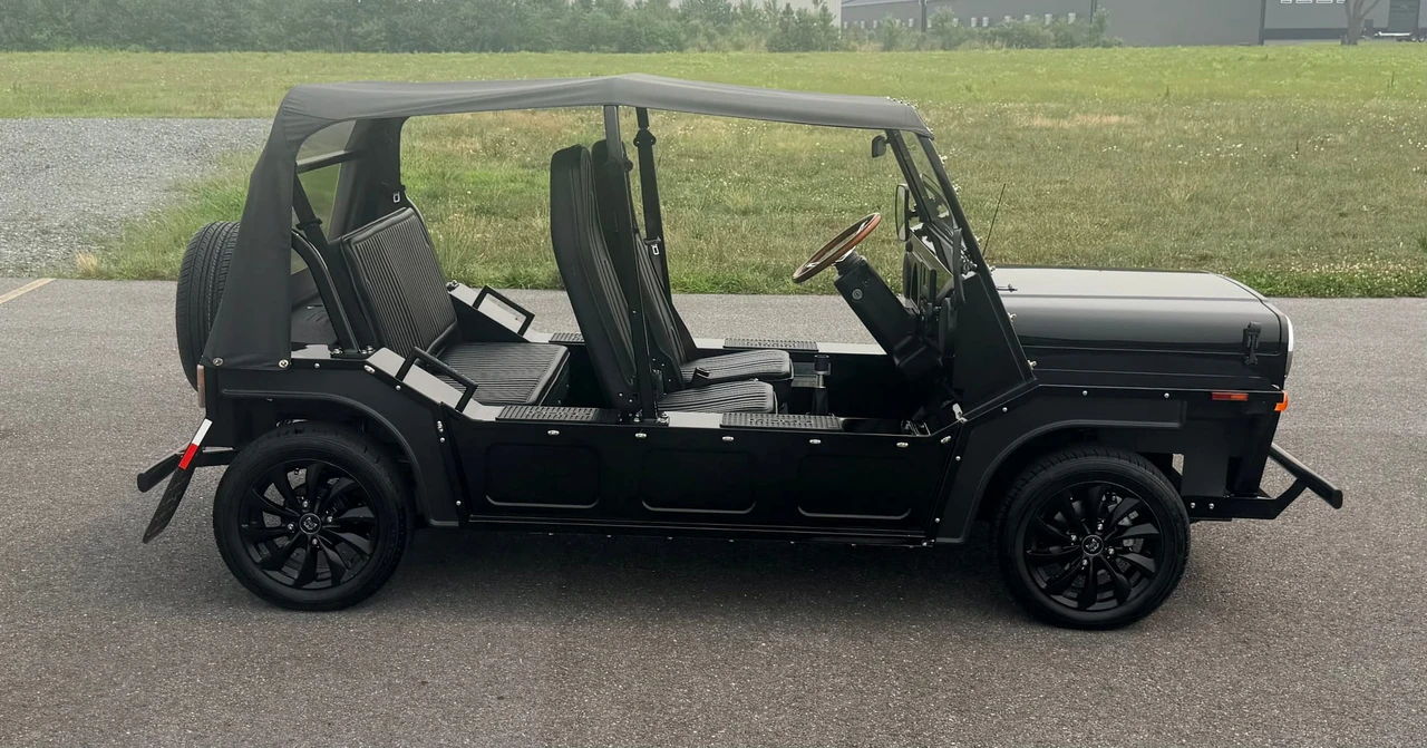 2023 Mini Mini Moke - Image 17 of 31