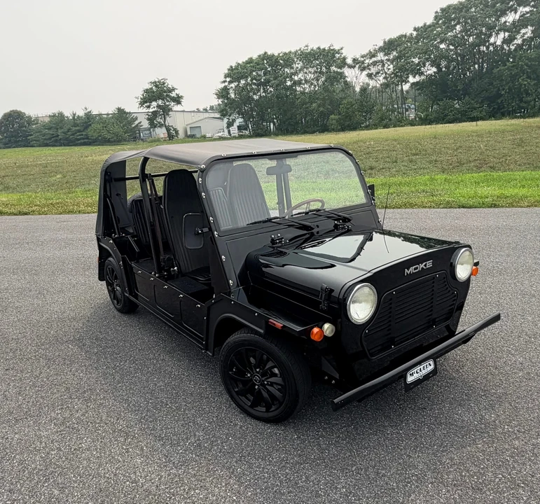 2023 Mini Mini Moke - Image 10 of 31