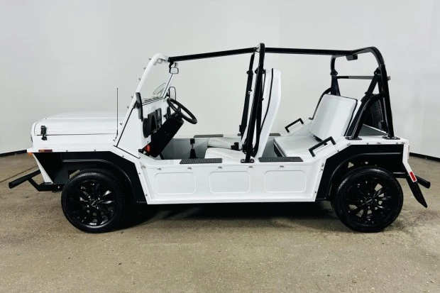 2023 Mini Mini Moke - Image 3 of 8