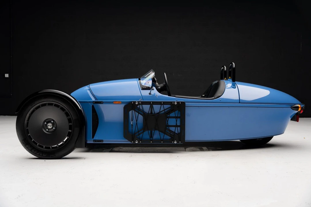 2023 Morgan Super 3 - Image 16 of 31