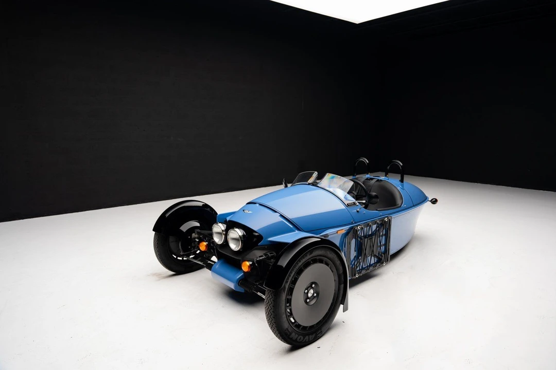 2023 Morgan Super 3 - Image 3 of 31