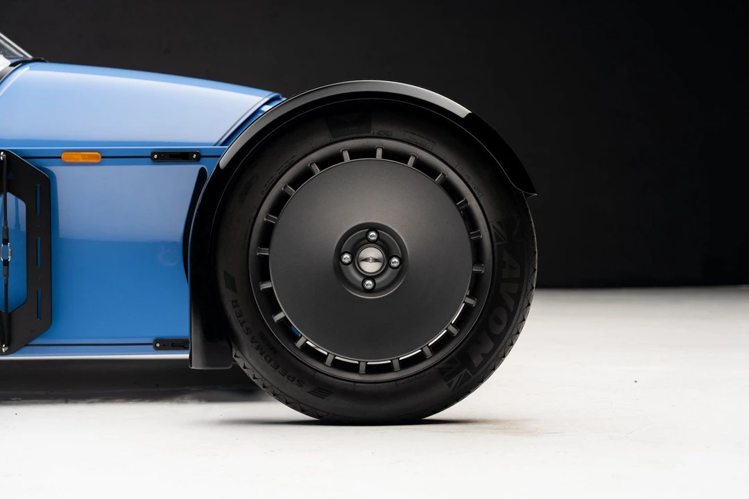 2023 Morgan Super 3 - Image 25 of 31