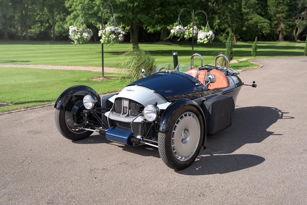 2023 Morgan Super 3 - Image 3 of 31