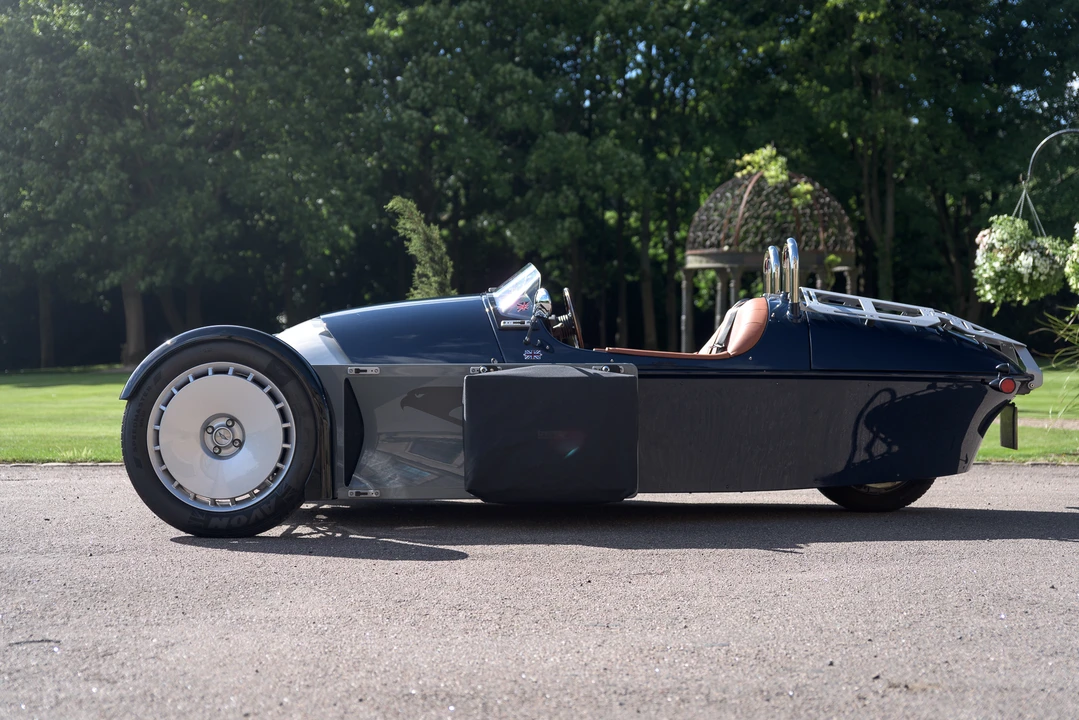 2023 Morgan Super 3 - Image 4 of 31