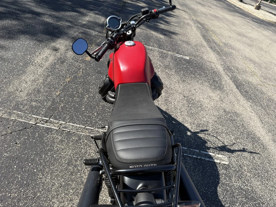 2023 Moto Guzzi V7 (2007+) - Image 23 of 31