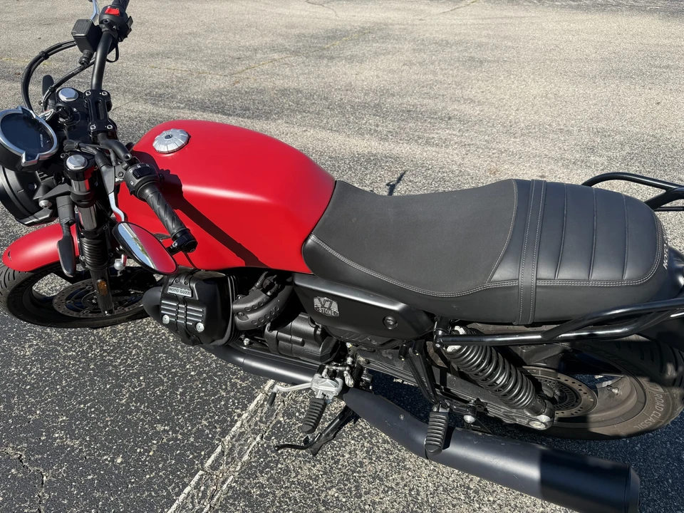 2023 Moto Guzzi V7 (2007+) - Image 19 of 31