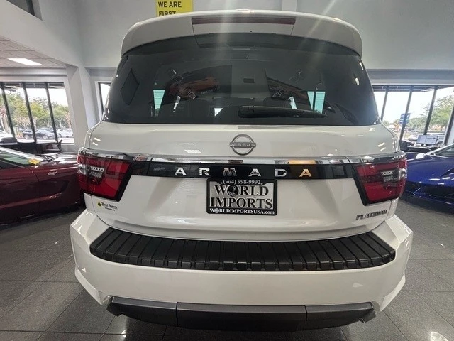 2023 Nissan Armada - Image 6 of 12