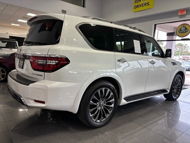 2023 Nissan Armada - Image 3 of 12