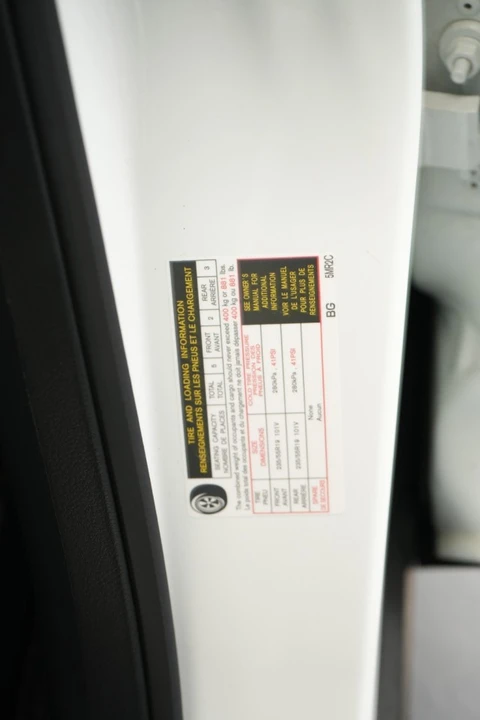 2023 Nissan - Image 26 of 31