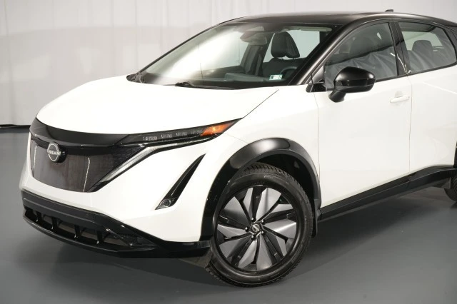 2023 Nissan - Image 3 of 31