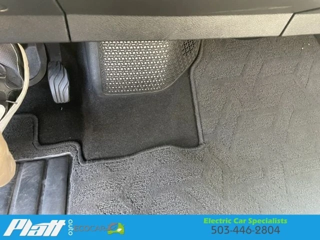 2023 Nissan - Image 22 of 31