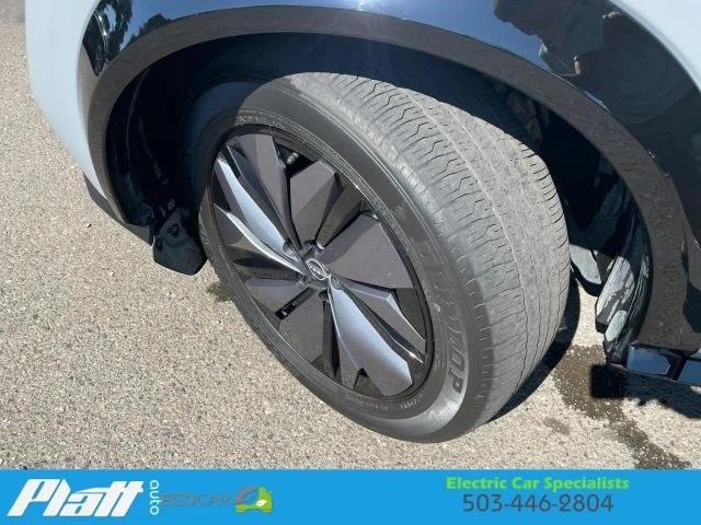 2023 Nissan - Image 16 of 31