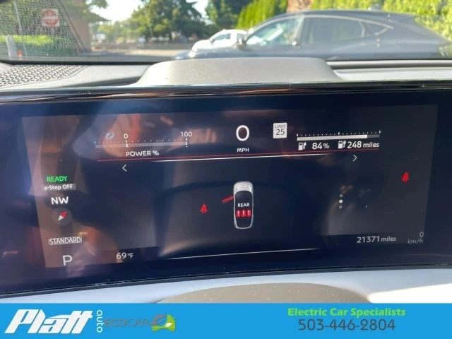 2023 Nissan - Image 25 of 31