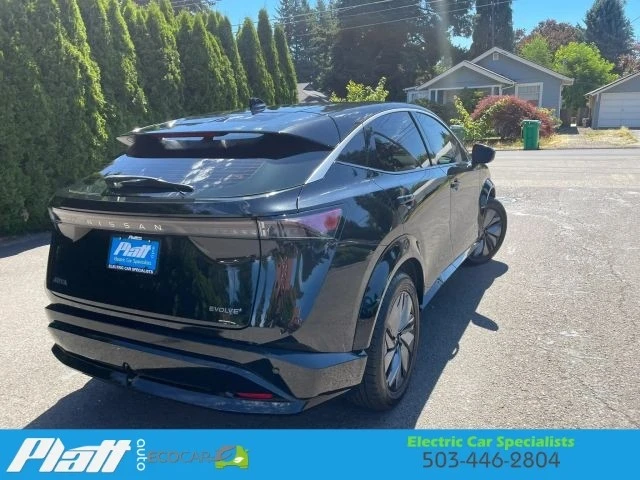 2023 Nissan - Image 10 of 31