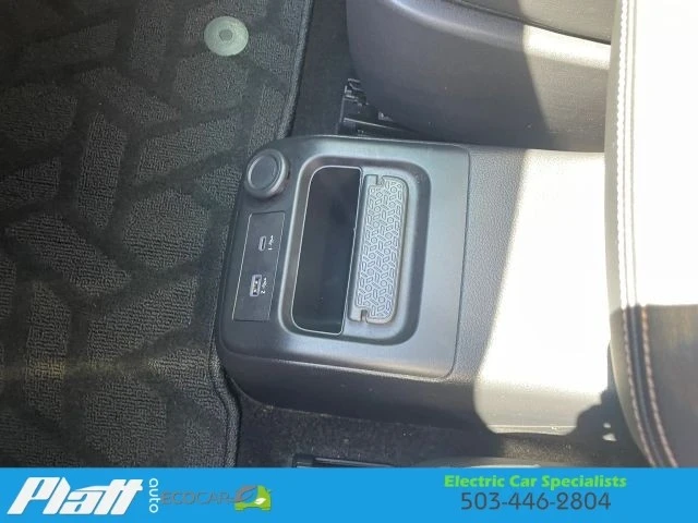2023 Nissan - Image 27 of 31