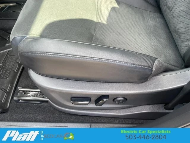 2023 Nissan - Image 23 of 31