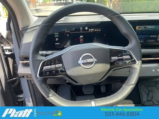 2023 Nissan - Image 25 of 31