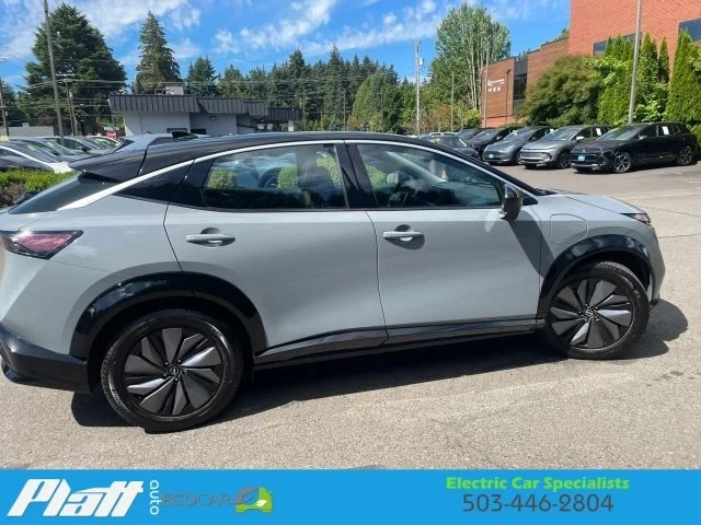 2023 Nissan - Image 13 of 31