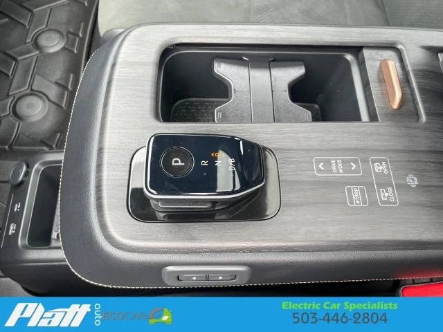 2023 Nissan - Image 26 of 31