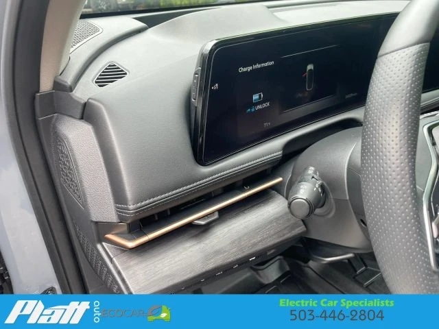 2023 Nissan - Image 23 of 31