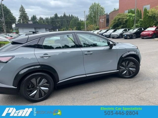 2023 Nissan - Image 12 of 31