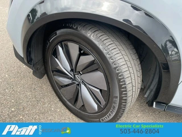 2023 Nissan - Image 18 of 31