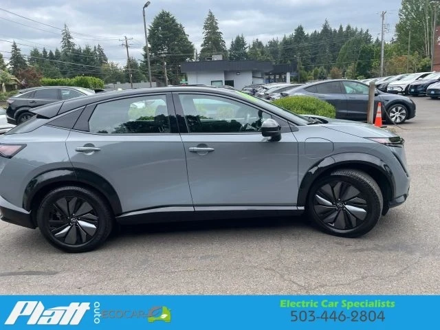 2023 Nissan - Image 13 of 31