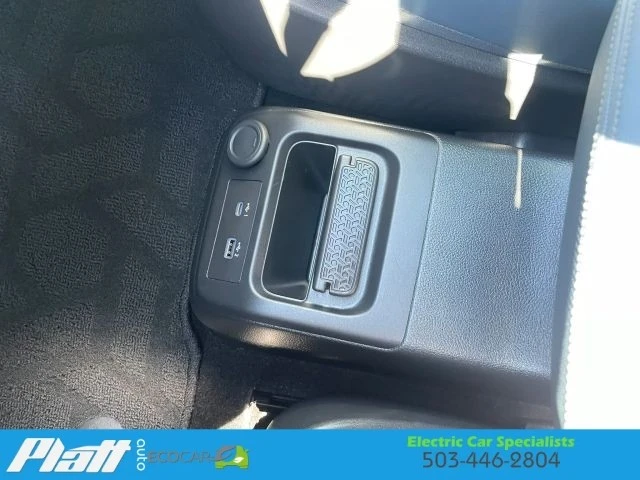 2023 Nissan - Image 24 of 31