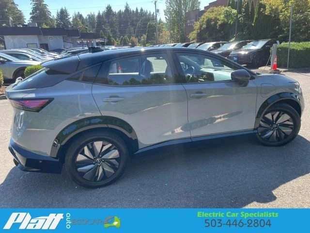 2023 Nissan - Image 9 of 31