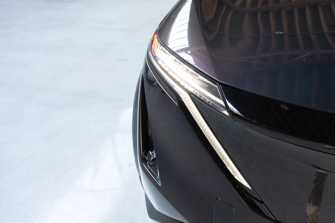 2023 Nissan - Image 21 of 31