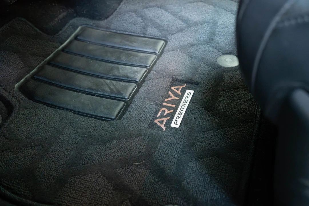 2023 Nissan - Image 23 of 31