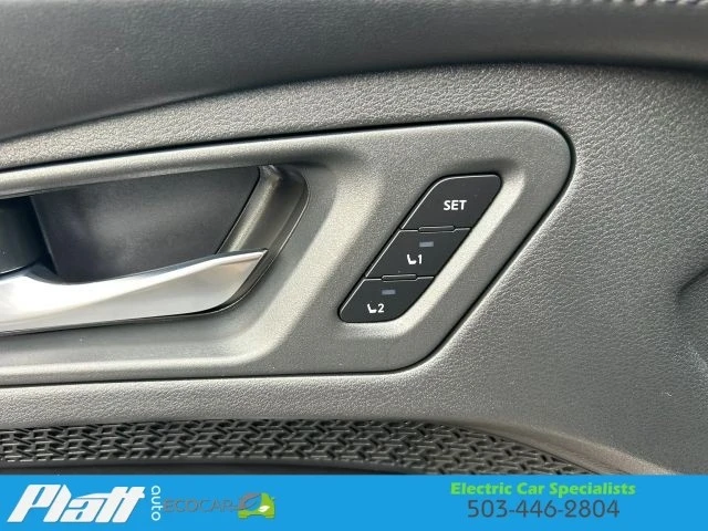 2023 Nissan - Image 16 of 31