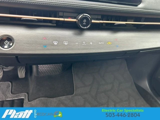2023 Nissan - Image 26 of 31