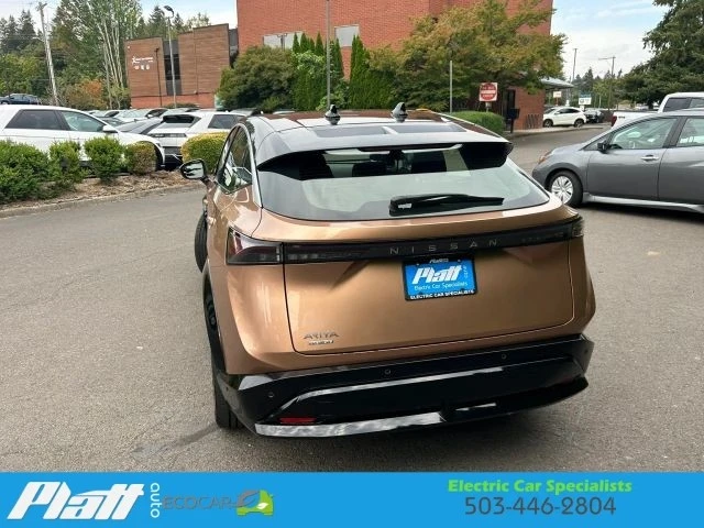 2023 Nissan - Image 8 of 31