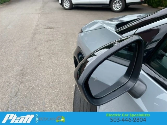 2023 Nissan - Image 21 of 31