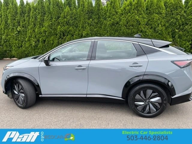 2023 Nissan - Image 7 of 31