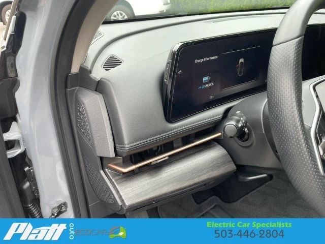 2023 Nissan - Image 27 of 31