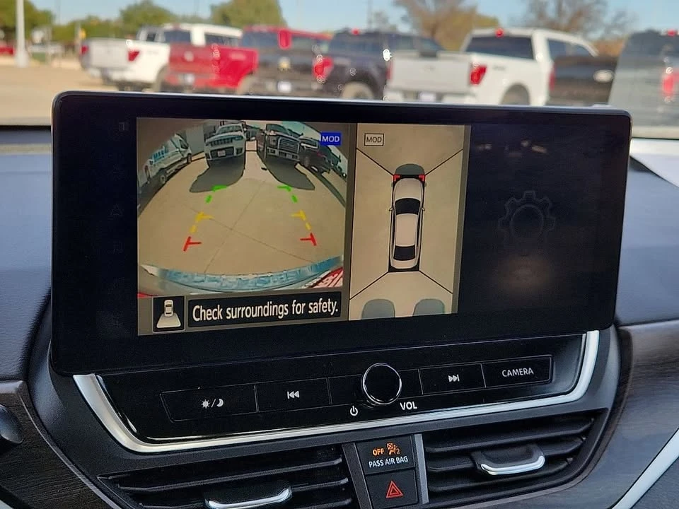 2023 Nissan Altima 6th Gen - Image 6 of 10
