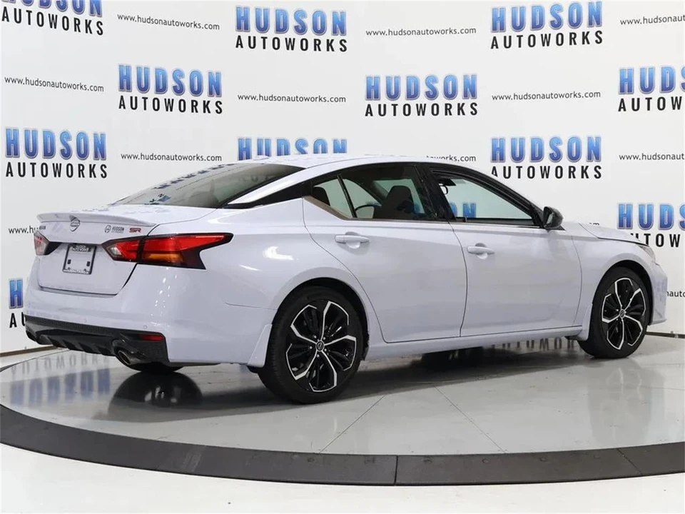 2023 Nissan Altima 6th Gen - Image 6 of 31